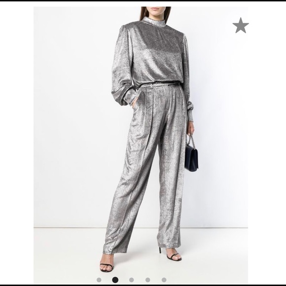 New with tags. Alberta Ferretti velvet top - Picture 1 of 5